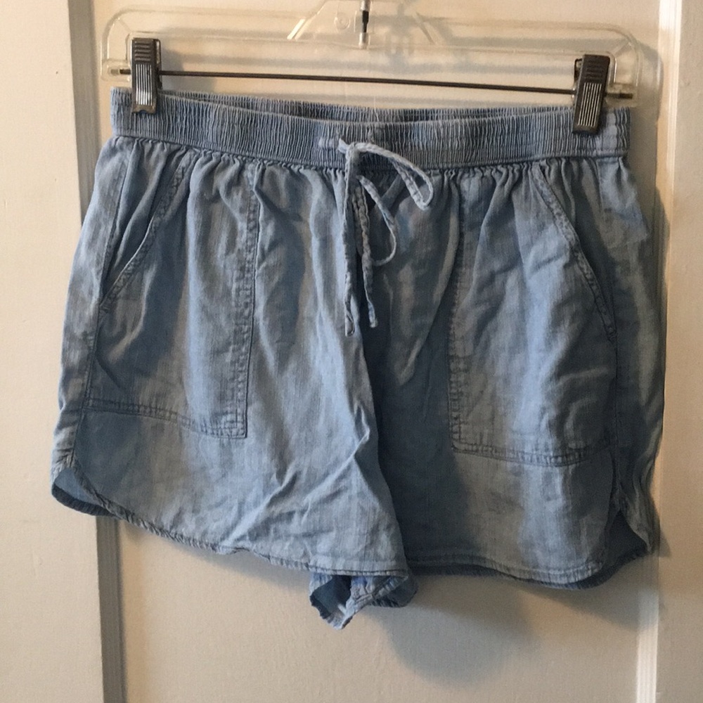 Hollister Flowy Denim Short